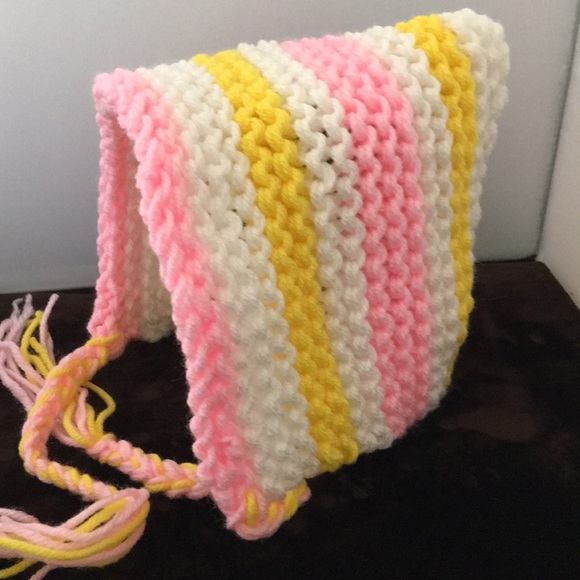 🩸Old fashion Bonnet handloomed🩸 - Picture 2 of 8